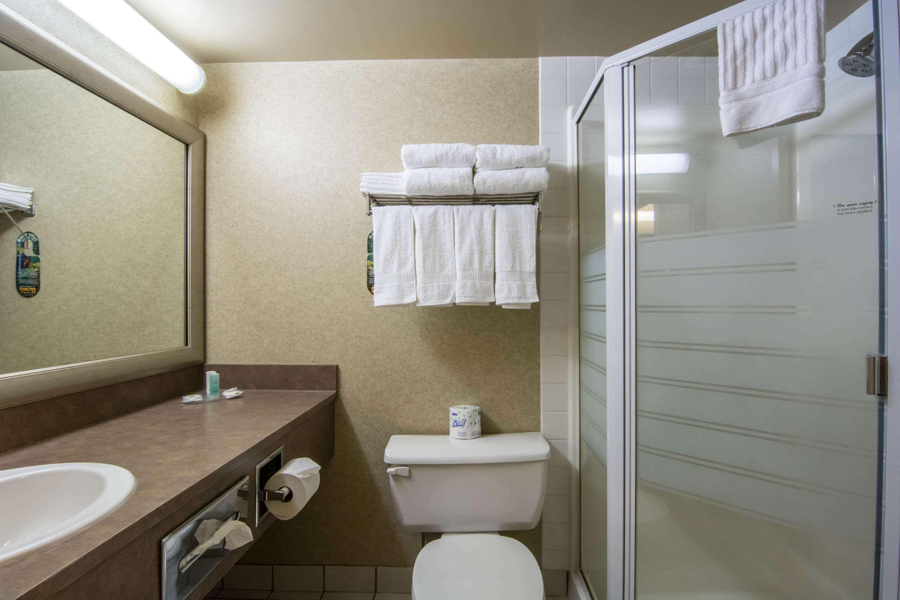 Comfort & Airport South Calgary
